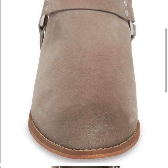 BP Genuine Leather Nude Buckle Detail Stacked Heel Moto Ankle Booties - Picture 6 of 14